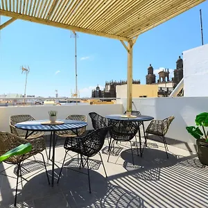 Aparthotel Vegueta Rooftop 